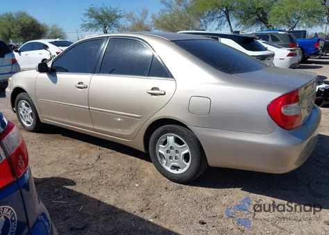 2002 Toyota Camry Le V6 from USA, damaged, VIN 4T1BF30K52U025784